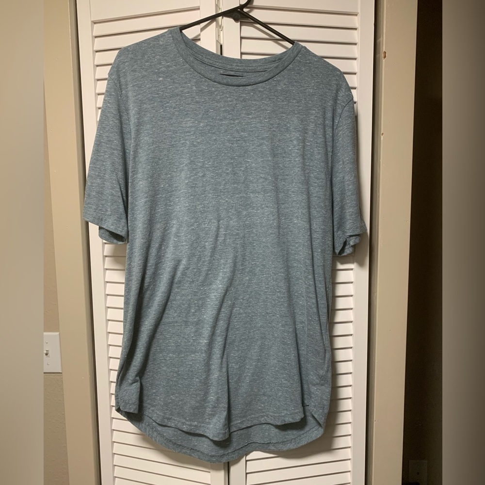 Men’s XL threads for thought T-shirt